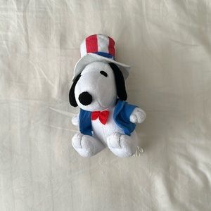 MetLife snoopy plush peanuts American hat stuffed animal